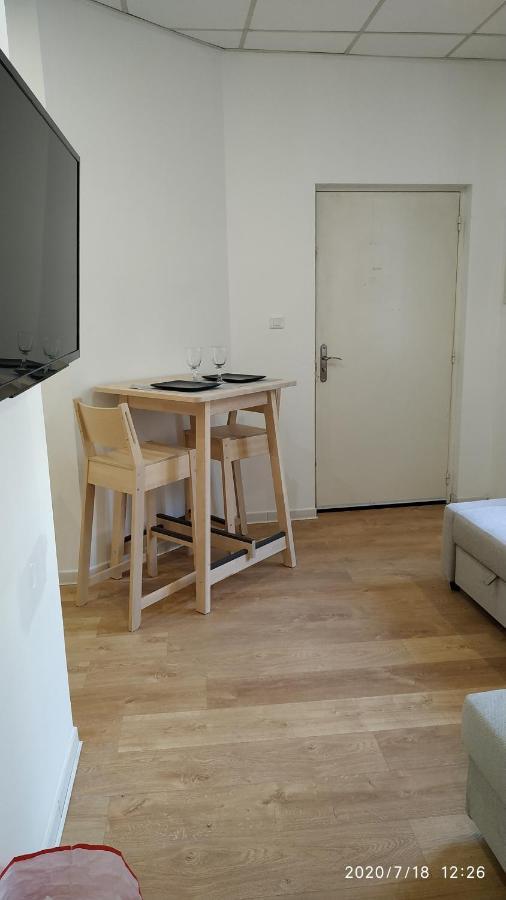 Studio Neuf Climatise Tout Equipe #3 Тулон Экстерьер фото